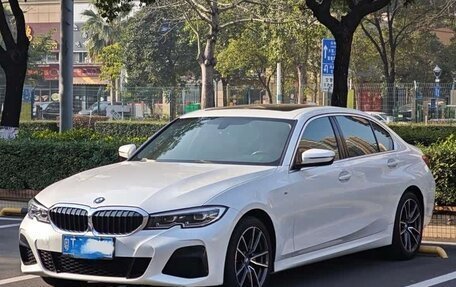 BMW 3 серия, 2021 год, 2 690 000 рублей, 3 фотография