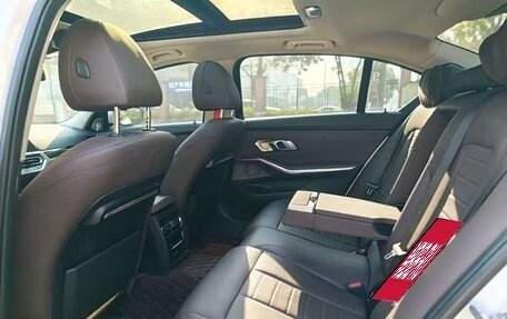 BMW 3 серия, 2021 год, 2 690 000 рублей, 8 фотография