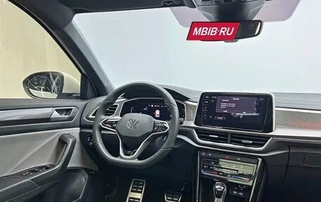 Volkswagen T-Roc, 2025 год, 1 899 000 рублей, 22 фотография