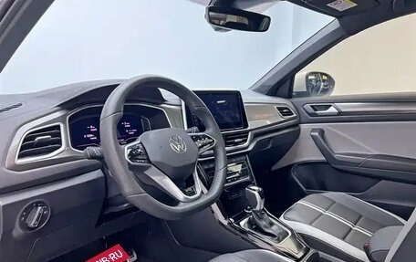 Volkswagen T-Roc, 2025 год, 1 899 000 рублей, 14 фотография