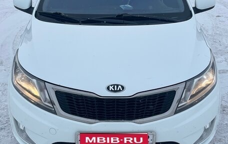 KIA Rio III рестайлинг, 2014 год, 860 000 рублей, 1 фотография