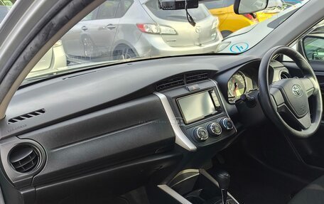 Toyota Corolla, 2021 год, 1 600 000 рублей, 4 фотография