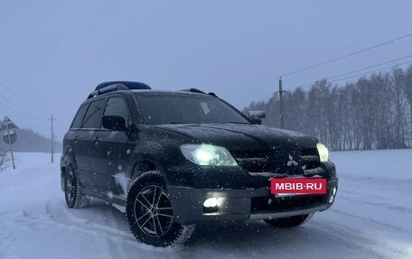 Mitsubishi Outlander III рестайлинг 3, 2008 год, 560 000 рублей, 2 фотография