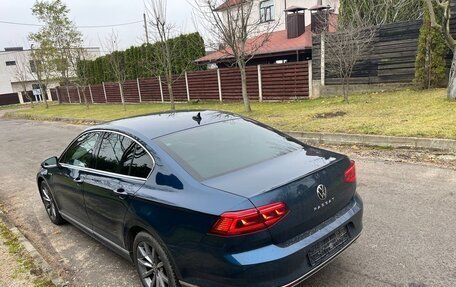 Volkswagen Passat B8 рестайлинг, 2021 год, 2 850 000 рублей, 5 фотография