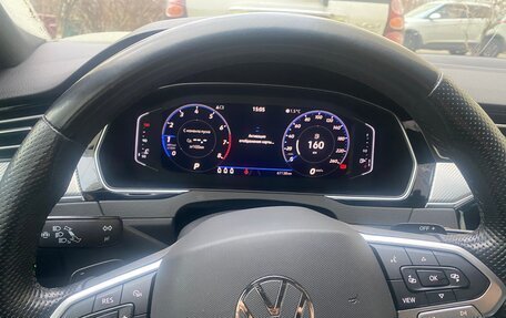 Volkswagen Passat B8 рестайлинг, 2021 год, 2 850 000 рублей, 6 фотография