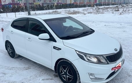 KIA Rio III рестайлинг, 2014 год, 860 000 рублей, 2 фотография