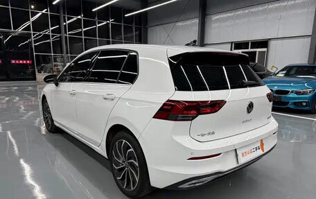 Volkswagen Golf VIII, 2024 год, 1 899 000 рублей, 3 фотография