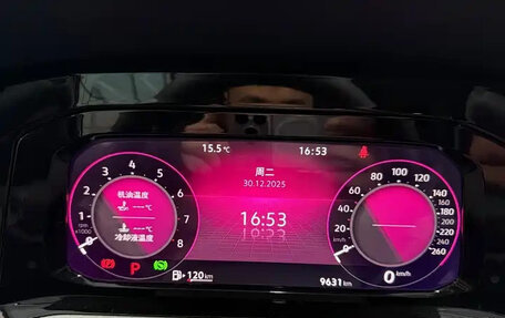 Volkswagen Golf VIII, 2024 год, 1 899 000 рублей, 10 фотография