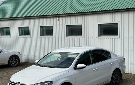 Volkswagen Passat B7, 2011 год, 1 400 000 рублей, 15 фотография