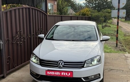 Volkswagen Passat B7, 2011 год, 1 400 000 рублей, 11 фотография