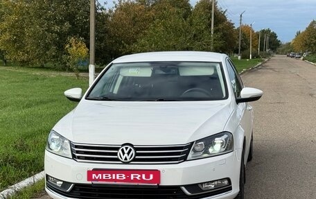 Volkswagen Passat B7, 2011 год, 1 400 000 рублей, 14 фотография