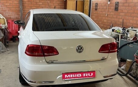 Volkswagen Passat B7, 2011 год, 1 400 000 рублей, 2 фотография