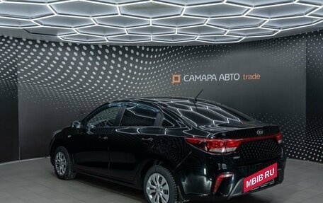 KIA Rio IV, 2017 год, 925 000 рублей, 3 фотография