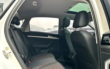 Volkswagen Lavida, 2022 год, 1 350 004 рублей, 14 фотография