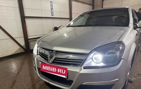 Opel Astra H, 2004 год, 350 000 рублей, 2 фотография