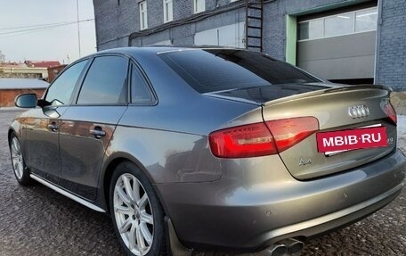 Audi A4, 2012 год, 1 530 000 рублей, 6 фотография