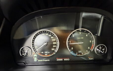 BMW X5, 2017 год, 3 300 000 рублей, 11 фотография