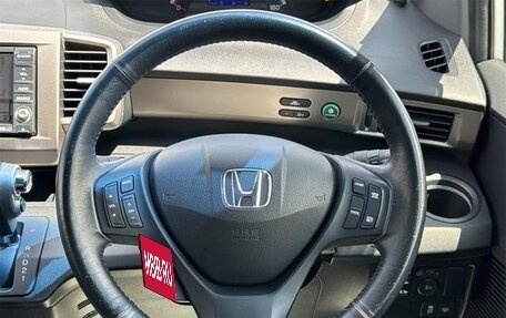 Honda Freed I, 2016 год, 882 000 рублей, 12 фотография