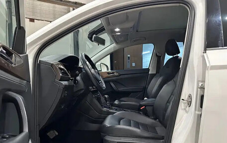 Volkswagen Tharu, 2023 год, 1 780 000 рублей, 7 фотография