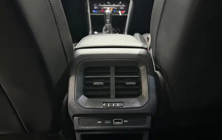 Volkswagen Tharu, 2023 год, 1 780 000 рублей, 14 фотография