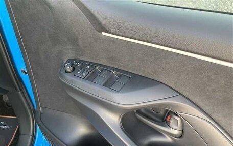 Toyota Yaris, 2022 год, 1 030 000 рублей, 12 фотография