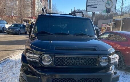 Toyota FJ Cruiser, 2007 год, 2 990 000 рублей, 2 фотография