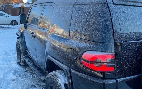 Toyota FJ Cruiser, 2007 год, 2 990 000 рублей, 7 фотография