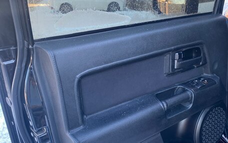 Toyota FJ Cruiser, 2007 год, 2 990 000 рублей, 10 фотография