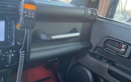 Toyota FJ Cruiser, 2007 год, 2 990 000 рублей, 20 фотография