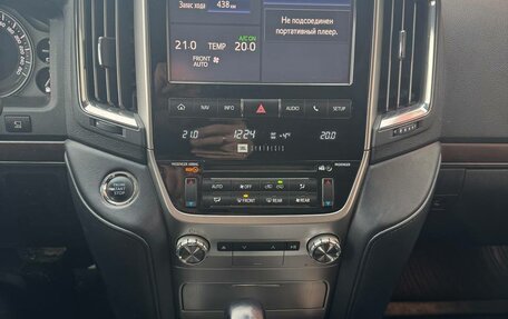 Toyota Land Cruiser 200, 2018 год, 6 750 000 рублей, 5 фотография