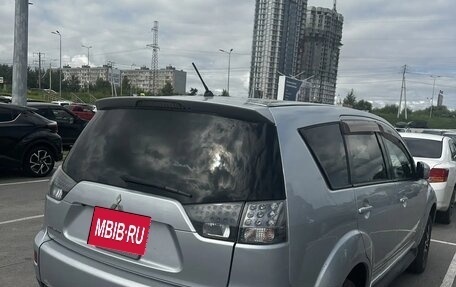 Mitsubishi Outlander III рестайлинг 3, 2009 год, 1 100 000 рублей, 5 фотография