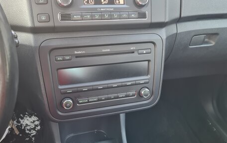 Skoda Fabia II, 2011 год, 765 000 рублей, 19 фотография