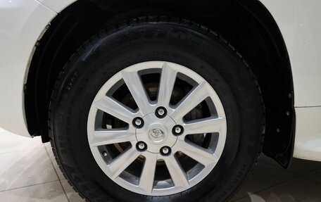 Toyota Land Cruiser 200, 2014 год, 3 889 000 рублей, 13 фотография