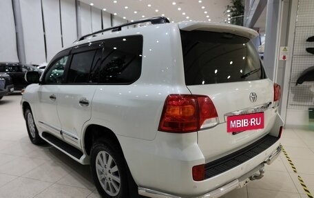 Toyota Land Cruiser 200, 2014 год, 3 889 000 рублей, 6 фотография