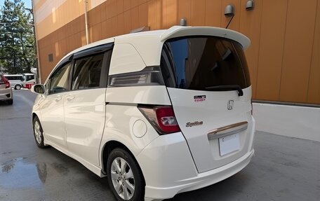 Honda Freed I, 2014 год, 955 000 рублей, 6 фотография