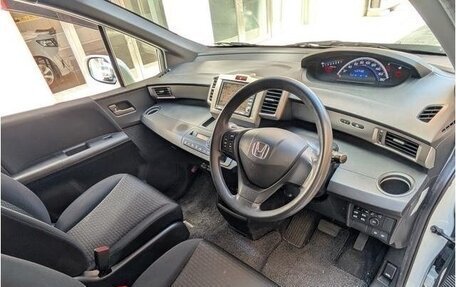 Honda Freed I, 2014 год, 955 000 рублей, 9 фотография