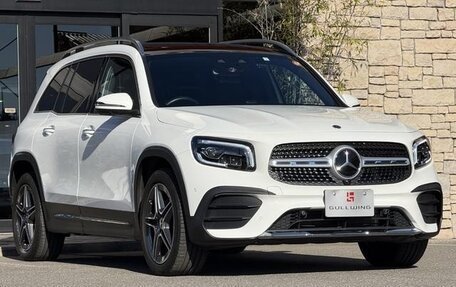 Mercedes-Benz GLB, 2023 год, 3 700 000 рублей, 3 фотография