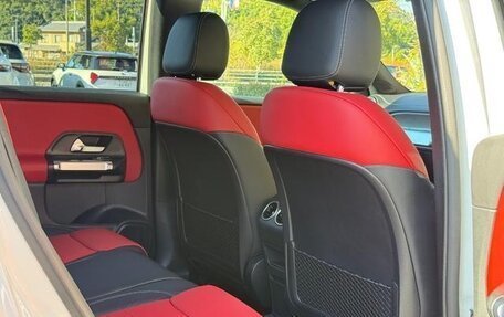 Mercedes-Benz GLB, 2023 год, 3 700 000 рублей, 19 фотография