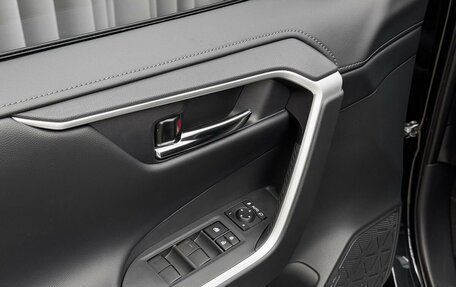 Toyota RAV4, 2025 год, 4 390 000 рублей, 9 фотография