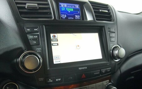 Toyota Highlander III, 2011 год, 1 487 000 рублей, 12 фотография