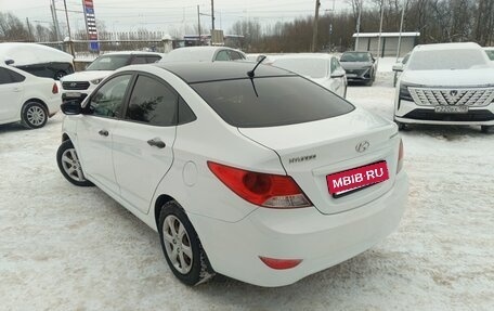 Hyundai Solaris II рестайлинг, 2012 год, 599 000 рублей, 3 фотография
