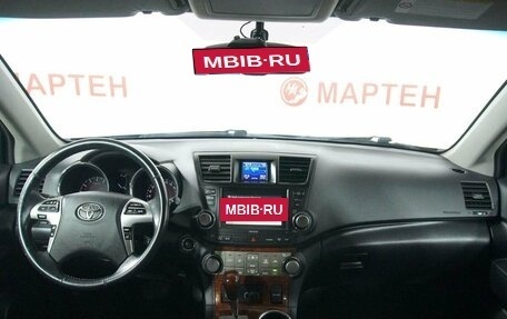 Toyota Highlander III, 2011 год, 1 487 000 рублей, 15 фотография