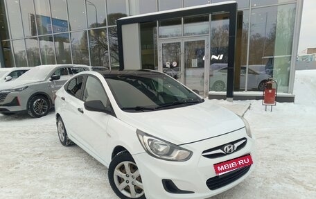 Hyundai Solaris II рестайлинг, 2012 год, 599 000 рублей, 7 фотография