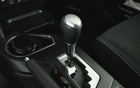 Toyota RAV4, 2016 год, 2 500 000 рублей, 13 фотография