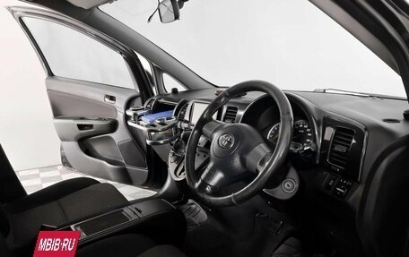 Toyota Wish II, 2003 год, 569 000 рублей, 12 фотография