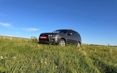 Mitsubishi Outlander III рестайлинг 3, 2010 год, 1 150 000 рублей, 1 фотография