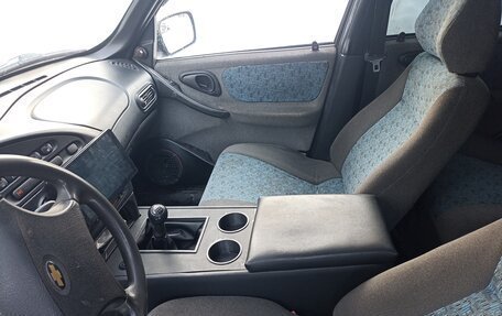 Chevrolet Niva I рестайлинг, 2004 год, 260 000 рублей, 12 фотография