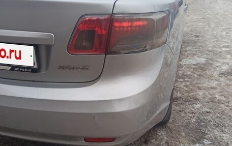 Toyota Avensis III рестайлинг, 2010 год, 700 000 рублей, 5 фотография