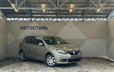 Renault Sandero II рестайлинг, 2014 год, 599 000 рублей, 3 фотография