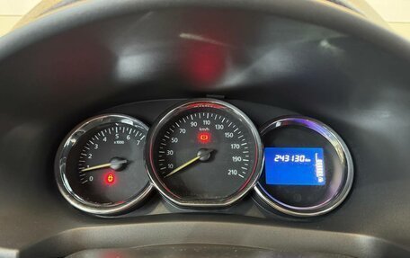 Renault Sandero II рестайлинг, 2014 год, 599 000 рублей, 15 фотография